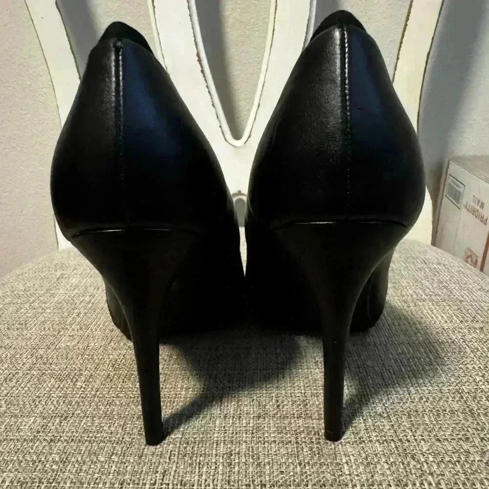 Marc Fisher Black Codie Heel Size 10M - Picture 7 of 10
